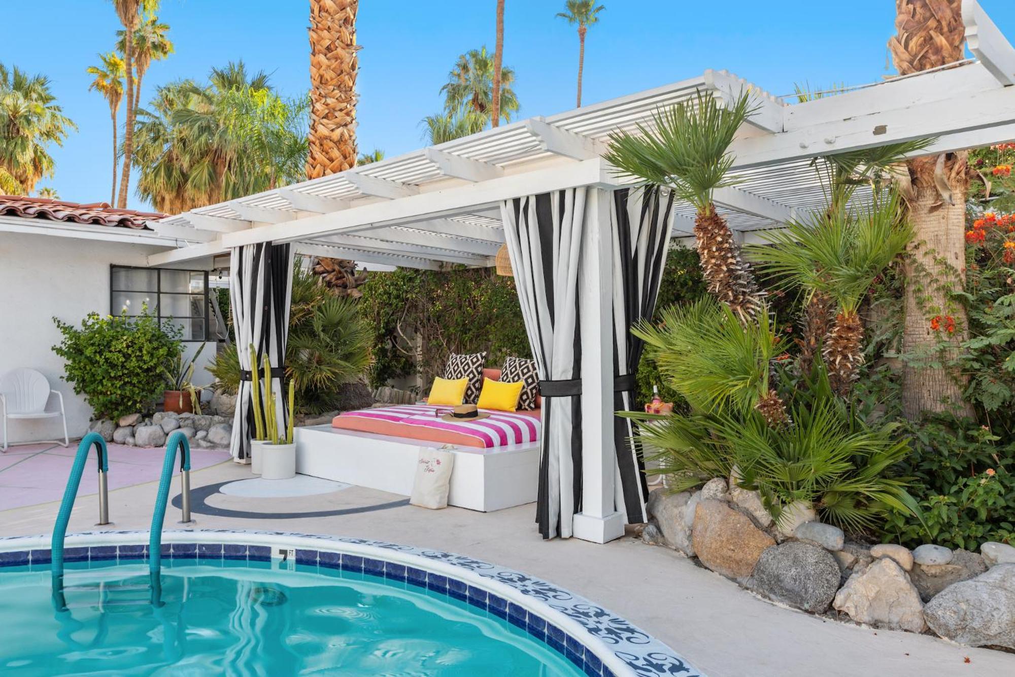 ホテル Natural Palm Springs Escape Poolside Plus Downtown エクステリア 写真