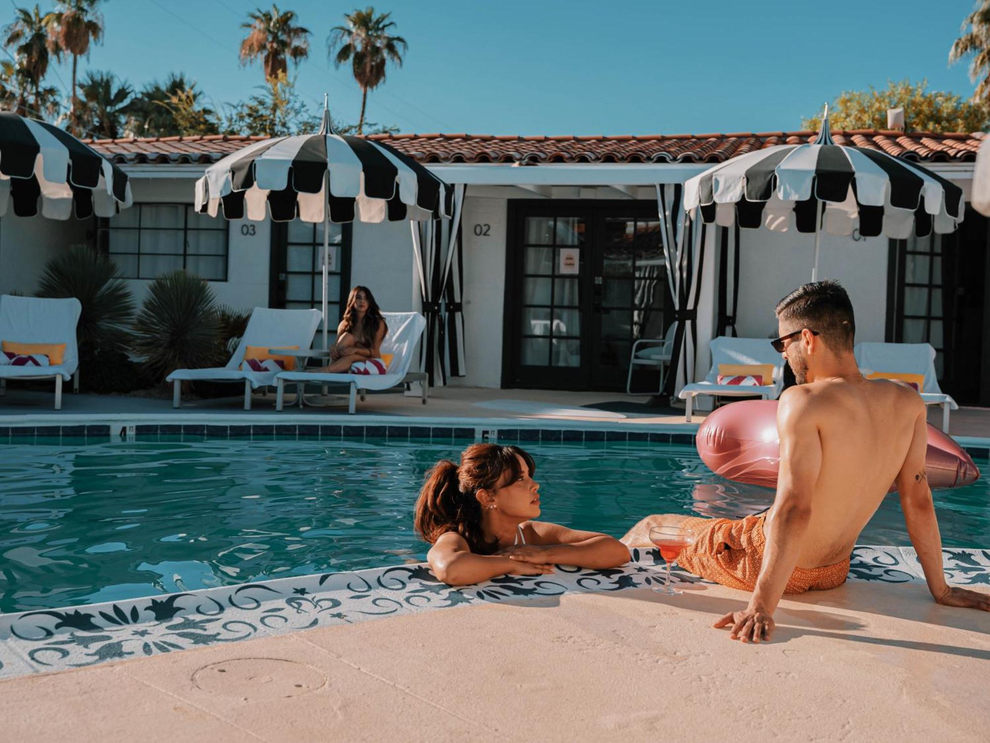 ホテル Natural Palm Springs Escape Poolside Plus Downtown エクステリア 写真